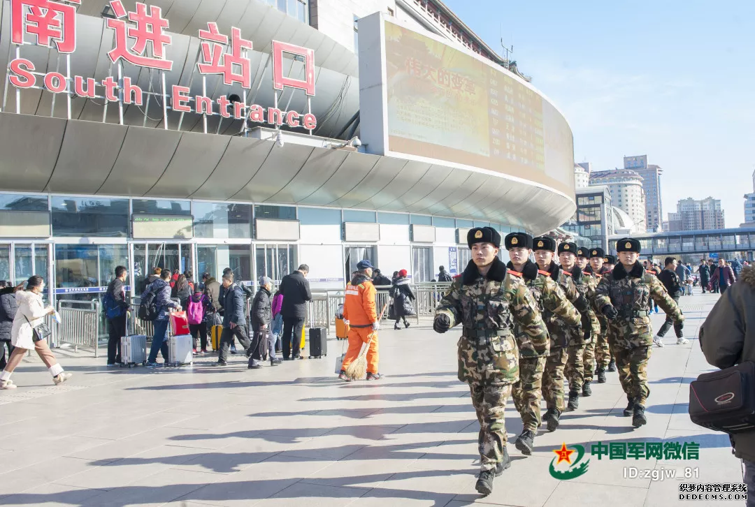 春运回家路，中国军人为你护航！